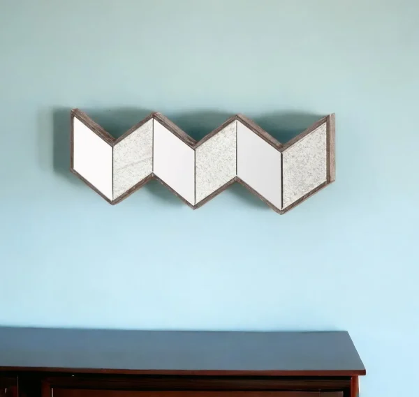12 Natural Novelty Framed Accent Mirror - Stylish Decor Piece for Stunning Reflections & Vivid Light